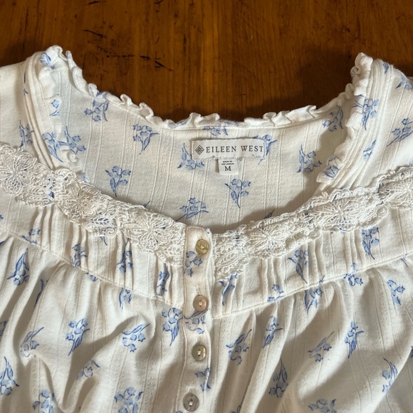 Eileen West Nightgown with Blue Floral Accents - Picture 7 of 16